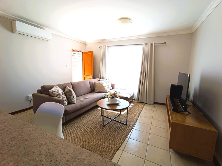 2 Bedroom Property for Sale in Langenhovenpark Free State